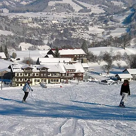 Starennest Hotel
