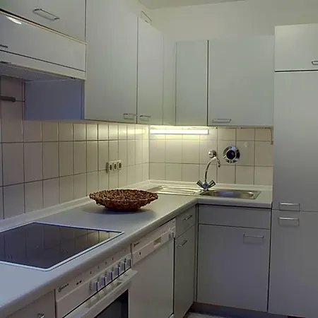 Starennest Hotel 3*
