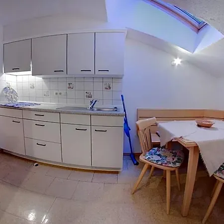 Starennest Hotel